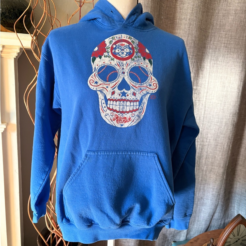 Gildan Chicago Cubs Sugar Skull Blue Hoodie